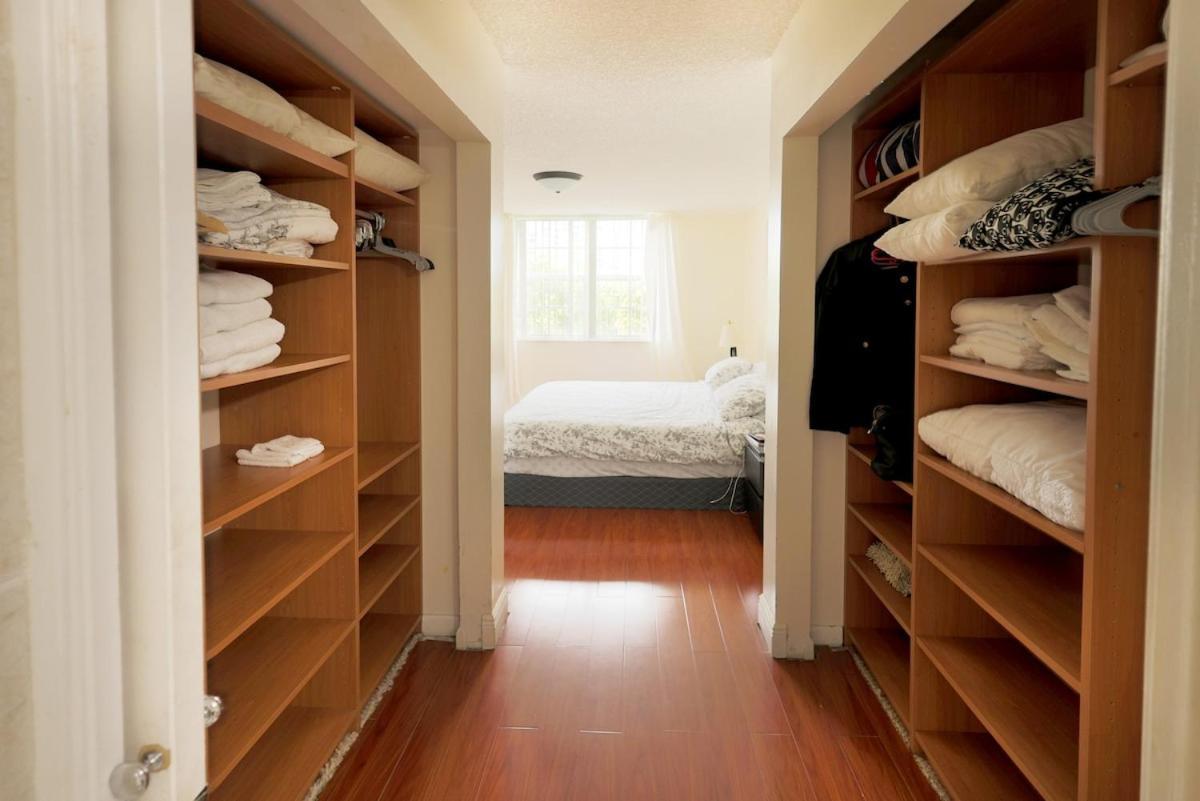 Apartamento 2 Bedrooms At Yacht Club Of Aventura *